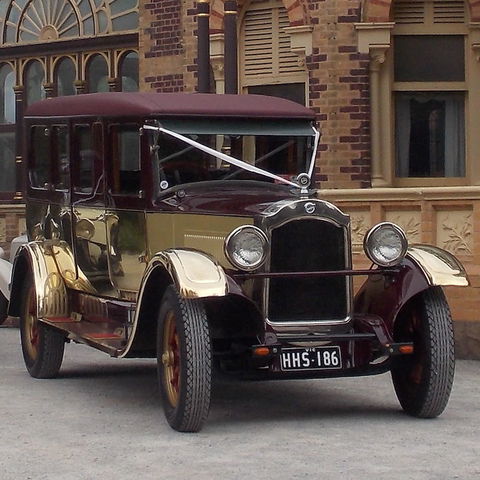 Vintage Fun Hire Cars - Tourism TAS 1