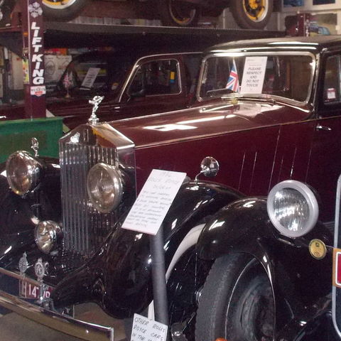 Vintage Fun Hire Cars - Tourism TAS 2