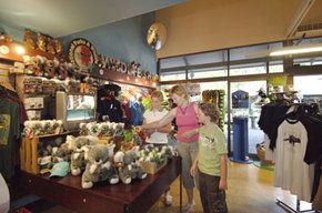 Cleland Wildlife Park - Tourism TAS 3
