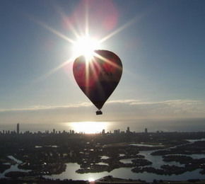 Balloon Down Under - Hobart Tourism 0