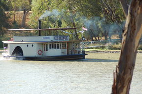 Emmylou Paddle Steamer - Hobart Tourism 3