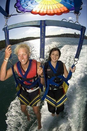 Parasail Australia - Tourism TAS 2