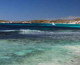 Little Salmon Bay - Hobart Tourism 0
