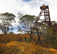 Old Smelter - Tourism TAS