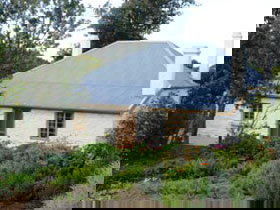 Dingley Dell Cottage - Hobart Tourism 0