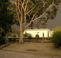 Sigismondi Estate Wines - Tourism TAS