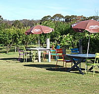 Cerise Brook Orchard  Family Golf - Hobart Tourism