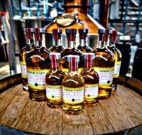 William McHenry and Sons Distillery - Tourism TAS