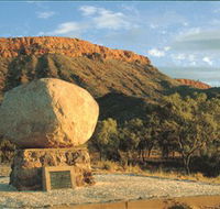 John Flynn's Grave Historic Reserve - Hobart Tourism