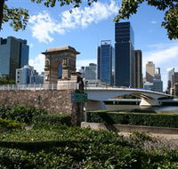 Former Victoria Bridge Abutment Memorial - Tourism TAS