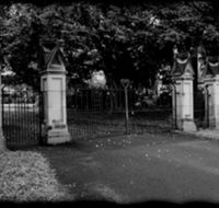 Toowong Cemetery - Hobart Tourism