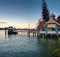 Oxford Street Bulimba - Tourism TAS
