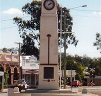 Goomeri War Memorial Clock - Hobart Tourism