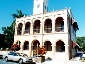 Mackay Town Hall - Tourism TAS 0