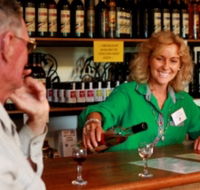 Riversands Vineyards - Tourism TAS