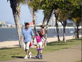 The Strand - Tourism TAS 0