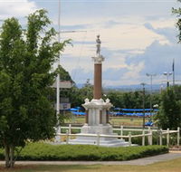 Booval War Memorial - Hobart Tourism