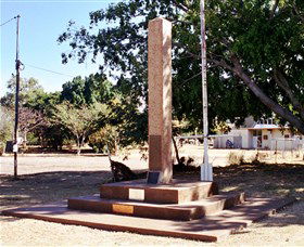Mount Isa Memorial Cenotaph - Tourism TAS 0