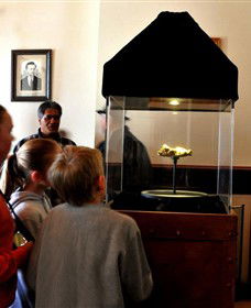 Gold Museum - Hobart Tourism 0