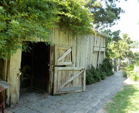 Schwerkolt Cottage - Hobart Tourism 0