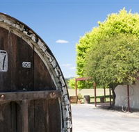 St Huberts Cellar Door  Vineyard - Tourism TAS