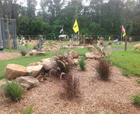 The Cove Miniature Golf Course - Hobart Tourism 0