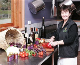 Moorebank Private Vineyard - Tourism TAS 4