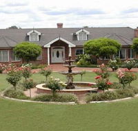 River Park Vineyard - Hobart Tourism