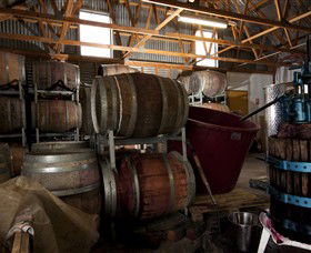 Zig Zag Rd Winery - Tourism TAS 4