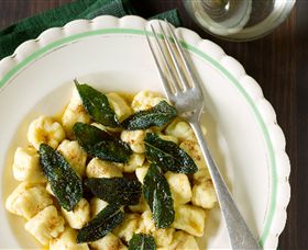 A Tavola! Cooking School At Pizzini Wines - Tourism TAS 4