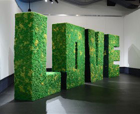 The Gallery At Bayside Arts And Cultural Centre - Tourism TAS 1