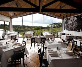 Paringa Estate Winery And Restaurant - Tourism TAS 1