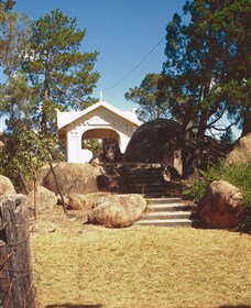 Stanthorpe Soldiers Memorial - Tourism TAS 1