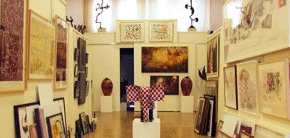 Australian Galleries - Roylston Street - Tourism TAS 2