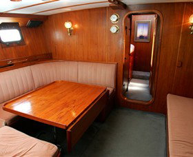 A Luxury Yacht On Sydney Harbour - Hobart Tourism 2