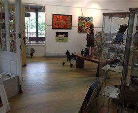 Ferry Artists Gallery - Tourism TAS 2