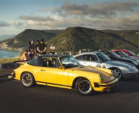 Cliff To Coast Sports Car Drives - Tourism TAS 4