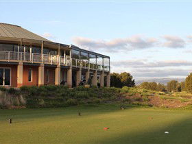 Glenelg Golf Club And Pinehill Bistro - Tourism TAS 2