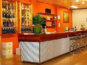 Thachi Wines - Tourism TAS 0