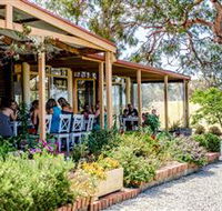WayWood Wines Cellar Door - Tourism TAS