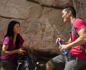 Nanguluwur Rock Art Site And Walk - Tourism TAS 0