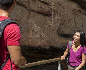 Nanguluwur Rock Art Site And Walk - Tourism TAS 2