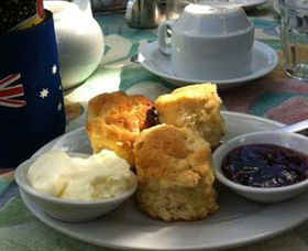 Afternoon Tea At Burnett House - Tourism TAS 1