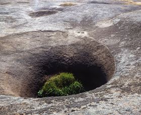 Blowhole And The Rocks - Hobart Tourism 0