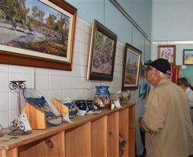 Peak Hill Art Gallery - Tourism TAS 1