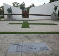 Shepparton Cenotaph - Tourism TAS