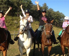 Chapman Valley Horse Riding - Tourism TAS 1