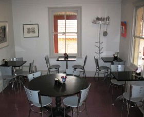 Ben Roberts Cafe And Gallery - Tourism TAS 1