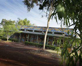 Maalinup Aboriginal Gallery - Tourism TAS 3