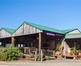 Robyn Drayton Wines - Tourism TAS 4